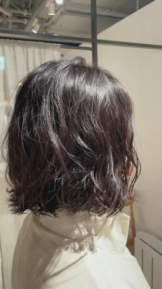 プリっとしたボブパーマ
乾いた髪にムースつけて終わりなので朝も楽ちんです