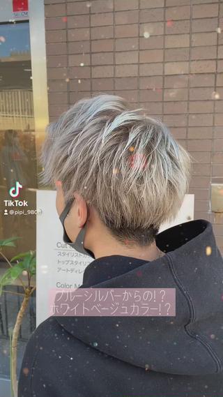 動画をみていただいてありがとうございます!!
色落ちも綺麗なこのカラー!ベース作りが大切です
是非皆さんも挑戦してみませんか??
ご予約お待ちしております