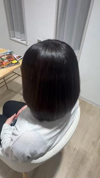 縮毛矯正で癖を無くしてさらさら髪に 