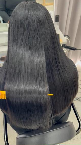 ラベンダーアッシュ
酸熱トリートメントでツヤサラ 