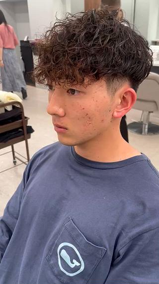 パーマ メンズ 🍐シャドウパーマ メンズ特化/守岡🍐のヘアスタイル