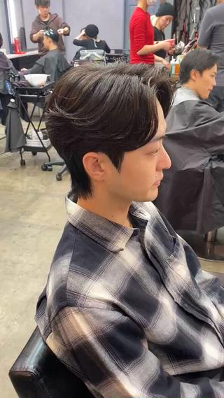 カルマパーマ/ダウンパーマ/フェザーパーマ/センターパート/ニュアンスパーマ
是非一度ご相談ください
スタイリスト YOSUKE