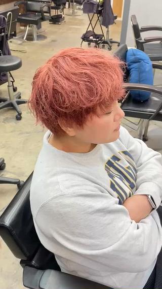 ケアブリーチ/ダブルカラー/ピンク/オレンジ/ベージュ/博多駅/博多美容室
オレンジ+ピンク+ベージュカラー
ブリーチ目安は2回以上です☆
是非一度ご相談ください
スタイリスト YOSUKE