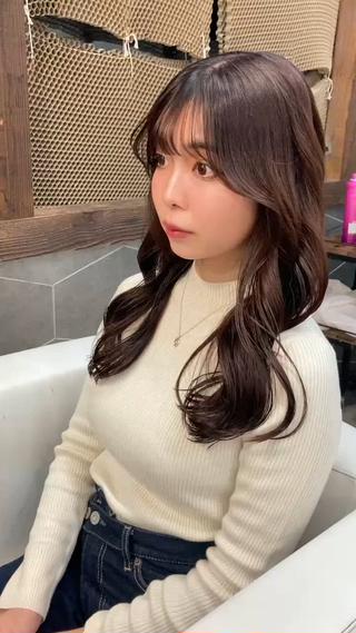 ロング カラー brooch所属・brooch かな  静岡市/草薙のヘアスタイル