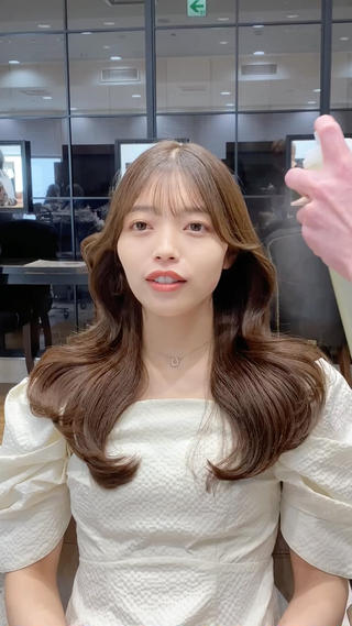 セミロング カラー On所属・顔まわりカット🌟 くびれヘア/寺門遥輝のヘアスタイル