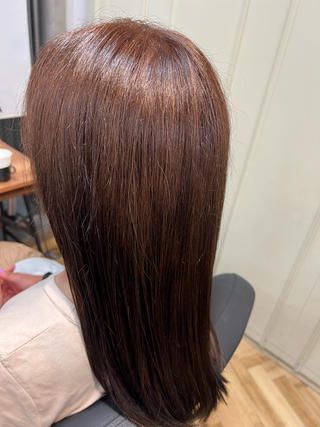 カラーモデル募集中です️
こちらのお客様は緑を気にしていらしたので、緑を打ち消してご希望のベージュにさせていただきました️