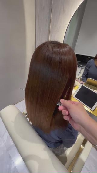 "髪質改善や縮毛矯正をしてみたいけれど…"


︎ストレート系の施術で失敗された事がある
︎毛先の不自然な感じが嫌だ
︎ダメージ毛で出来ないんじゃないか…
︎そのメニューで満足できるのか？


そんな不安を感じるお客様は
沢山いらっしゃると思います


『髪質と状態を見極め、適切な薬剤と段階を
踏む事が重要』です。


お客様のライフスタイルに沿って
扱いやすい素敵スタイルをご提案致します。


きっと理想の美髪になる事が出来ます

────────────────────────
#髪質改善 #縮毛 #美髪 #美髪縮毛 #トリートメント#艶髪 #ヘアエステ #頭浸浴 #頭浸浴スパ 
#頭浸浴ヘッドスパ  #髪質改善トリートメント
#髪質改善ヘアエステ #髪質改善ストレート
#縮毛矯正 #美髪矯正 #アルカリ矯正 #酸性矯正
#ウルトワ #ウルトワトリートメント #ULTOWA 