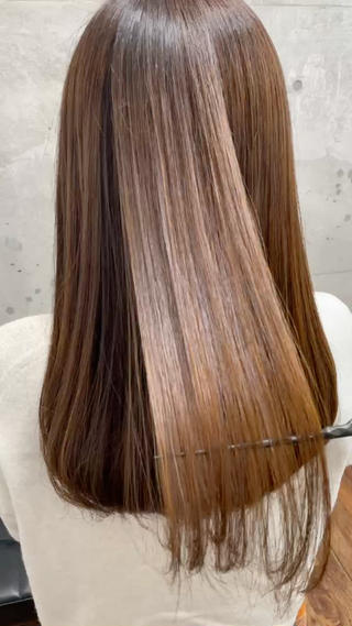 セミロング シャドウパーマ 曲がる縮毛矯正のヘアスタイル