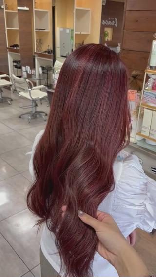 ハイライト部分ブリーチ1回
ピンクカラー 