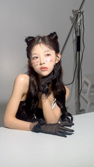 韓国メイク　東京

#韓国ヘアセット#韓国つけまつ毛#韓国ヘア#韓国メイク#フルメイク#韓国フルメイク#東京#新宿#四ツ谷ヘアメイク#四ツ谷メイク#新大久保メイク#東京メイクサロン#東京ヘアメイクサロン#東京メイクショップ#ヘアセット#巻き下ろし#ヨシンモリ#韓国ヘアメイク #ゆきな的なメイク#的なメイク#的なメイクオフショット 