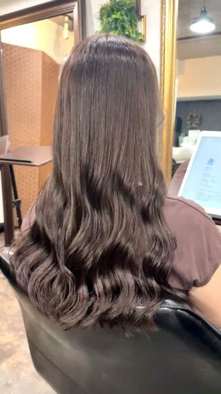 ロング カラー 渋谷宮益坂 omoのヘアスタイル