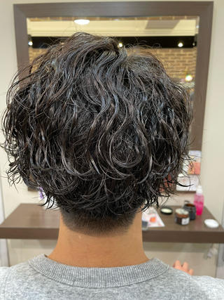 ショート パーマ レディースカット いからしゆうたのヘアスタイル