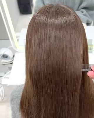 ロング ダブルカラー髪質改善 /Annaのヘアスタイル