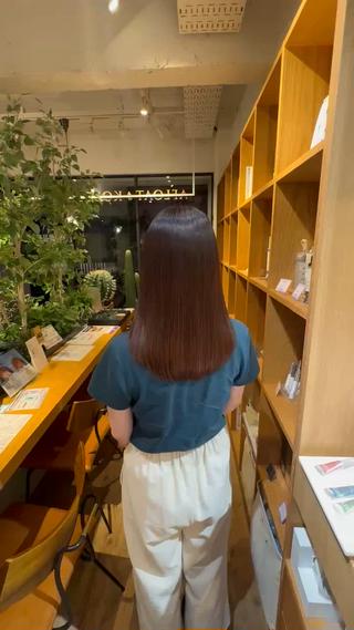 セミロング afloatkobe所属・美髪/髪質改善 川口凌弥のヘアスタイル