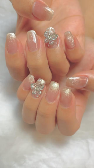 ネイル Eden　private nail saron所属・Eden ♾️のネイルデザイン