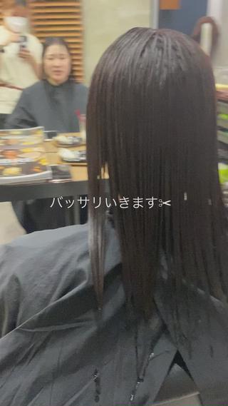 バッサリイメチェン︎
1人1人に似合ったヘアスタイルを
提案します 