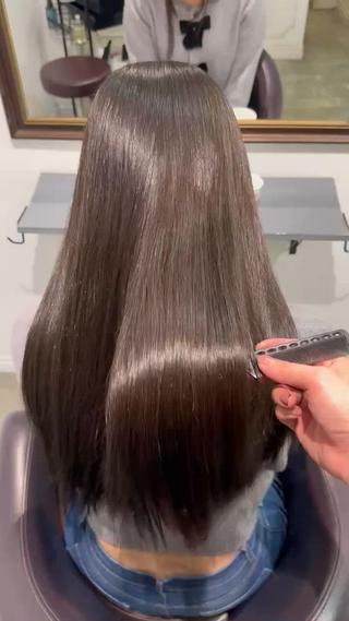 ロング ili kousukeのヘアスタイル