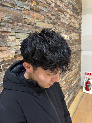 メンズ SUNS/鈴木 亜門のヘアスタイル