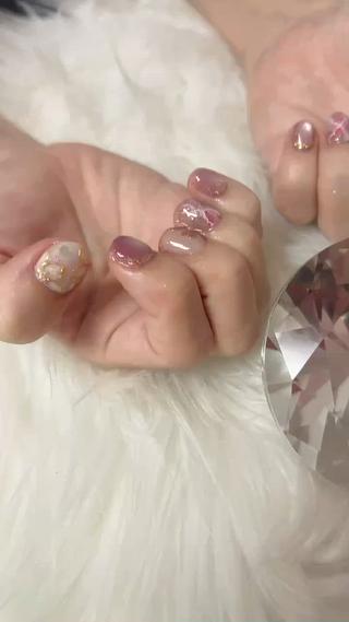 桜をモチーフにしたフルデザインです 