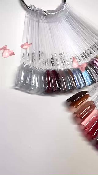 パラジェル/フィルイン/マグネットネイル/ワンホンネイル/韓国ネイル/キラキラネイル/新宿/西新宿/都庁前 