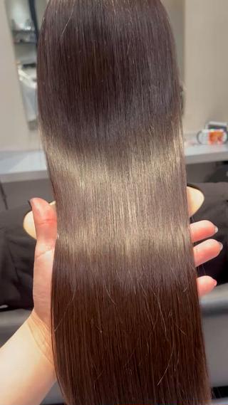 ロング カラー レイヤー×艶髪特化 マネージャー安藤光司のヘアスタイル