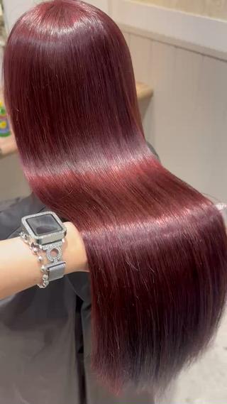 wine red
