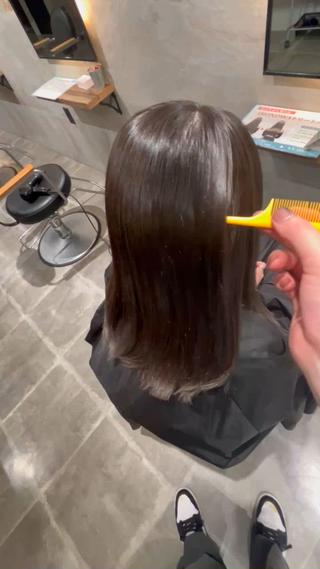 ロング カラー 宮下 浩一のヘアスタイル