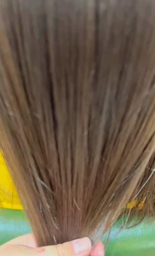 髪質改善トリートメントをさせていただいて艶がたくさん出ました！
天使の輪っかもできます 