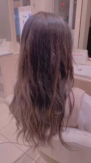 ロング カラー Ren 🤍のヘアスタイル