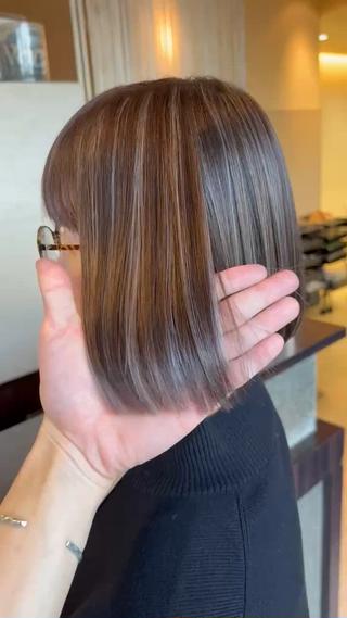 ショート カラー 北川 泰之のヘアスタイル