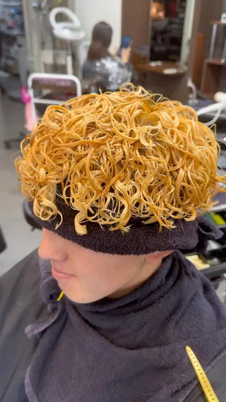 これが究極のブリーチパーマ
⁡
⁡
#ツイストスパイラルパーマ
#六甲パーマ#六甲メンズパーマ
#ツイストスパイラル神戸
#ツイストスパイラル三宮
#ツイストパーマ
#ツイストパーマ神戸
#ツイストパーマ三宮
#波巻パーマ#波巻スパイラル
#波巻パーマ三宮
#波巻パーマ神戸
#スパイラルパーマ
#スパイラルパーマ神戸
#スパイラルパーマ三宮
#メンズパーマ
#メンズパーマ神戸
#メンズパーマ三宮
#神戸パーマ
#三宮パーマ
#パーマ
#メンズカット
#メンズカット神戸#メンズカット三宮#神戸メンズ美容院#神戸メンズ美容師
#プードルパーマ#ニュアンスパーマ#スペインカール#神戸アイロンパーマ
 