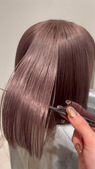 ミルクティーベージュ