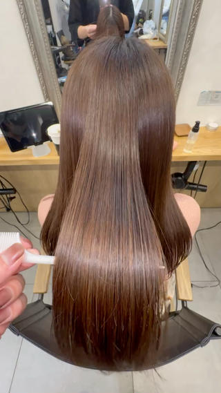 プレミアム縮毛矯正でダメージレスなお薬で綺麗な美髪にします！ 