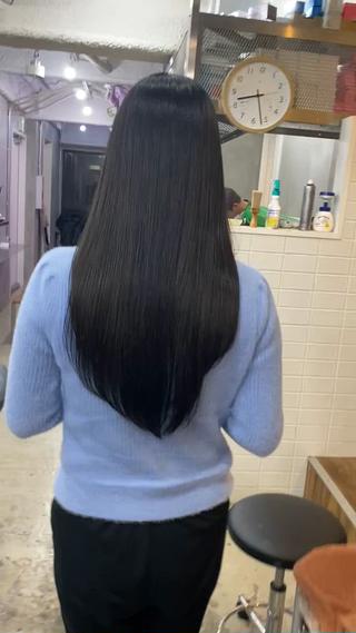 歩く度に振り返られる美髪 