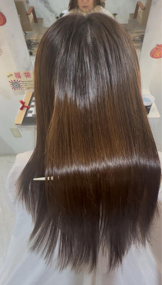 【 髪質改善 】

髪の毛の内側から強く！！！ 