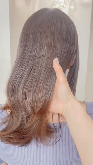 ミディアム ヒナ/酸性ストレート ・艶カラー🌿のヘアスタイル