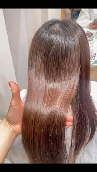 ミディアム ヒナ/酸性ストレート ・艶カラー🌿のヘアスタイル