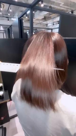 髪質改善の定期的なメンテナンスでみんなの憧れヘアーに
お客様に合わせた薬液調合で理想のヘアスタイルに
是非、一度でもお任せください！！ 