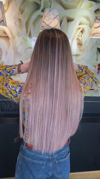 ロング カラー EARTH石巻店 尾形  裕のヘアスタイル
