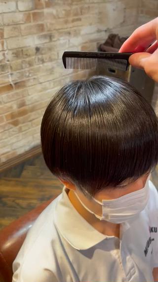 ショート 千代 夏輝のヘアスタイル