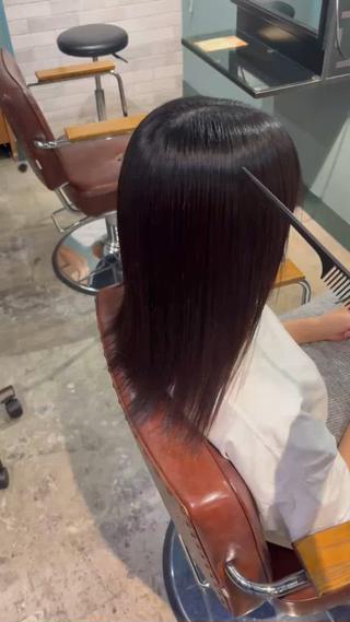 髪質改善ストレート

手で乾かしただけ。ブロー仕上げのアイロン オイル無し 