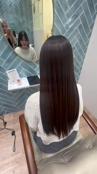 見た目も触り心地も最高級の髪質改善縮毛矯正+シルクトリートメントになります♪美髪目指したい方ぜひお待ちして 