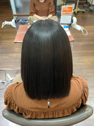 人気の縮毛矯正でツルツル・サラサラに️
一人一人にあった薬の選定、栄養補給で
素敵な髪に