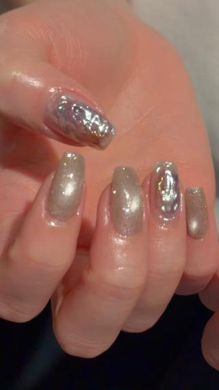 #nail#naildesign#美フォルム#美フォルムにこだわる施術#美フォルムネイル#オフィスネイル#大人ネイル#綺麗めネイル#ワンカラーネイル#立川nail#inknail#フレンチネイル#magnet nail#フラッシュマグネイル#ニュアンスネイル#シアーネイル#ちぐはぐネイル#クリアデザイン#マグネット#うるつやマグ#enoi#mikemag#mybee#lacenail 