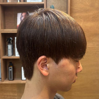 韓国風マッシュ

ダウンパーマ

＊＊＊＊＊＊＊＊＊＊＊＊＊＊＊＊＊＊

【Attract by LUCK】 アトラクト バイ ラック

《住所》
〒274-0825
千葉県船橋市前原西2-29-10 青空ビル2F

電話番号 047-409-4161

JR津田沼駅　北口徒歩7分

《営業時間》
月～土10:00～19:00 (カット最終受付18時)
日：10:00～18:00(カット最終受付17時)

《定休日》
火曜日

《stylist ：instagram》
@yuto_attract 