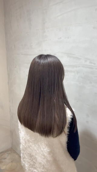 ロング カラー momoka 女性限定のヘアスタイル