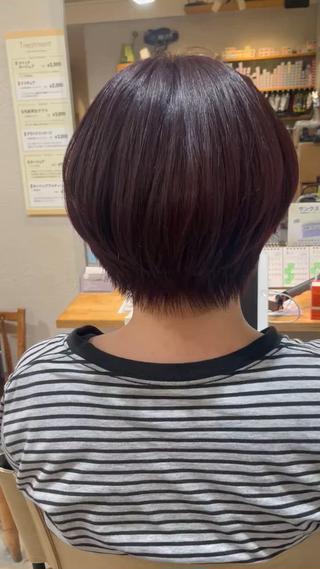 ショート momoka 女性限定のヘアスタイル