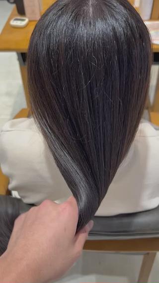 透明感がある艶カラーに染めます！ 