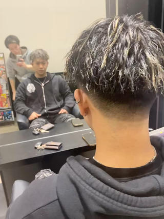 メンズフェードカット人気です 