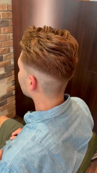 ショート カラー メンズ Parfait 山本のヘアスタイル